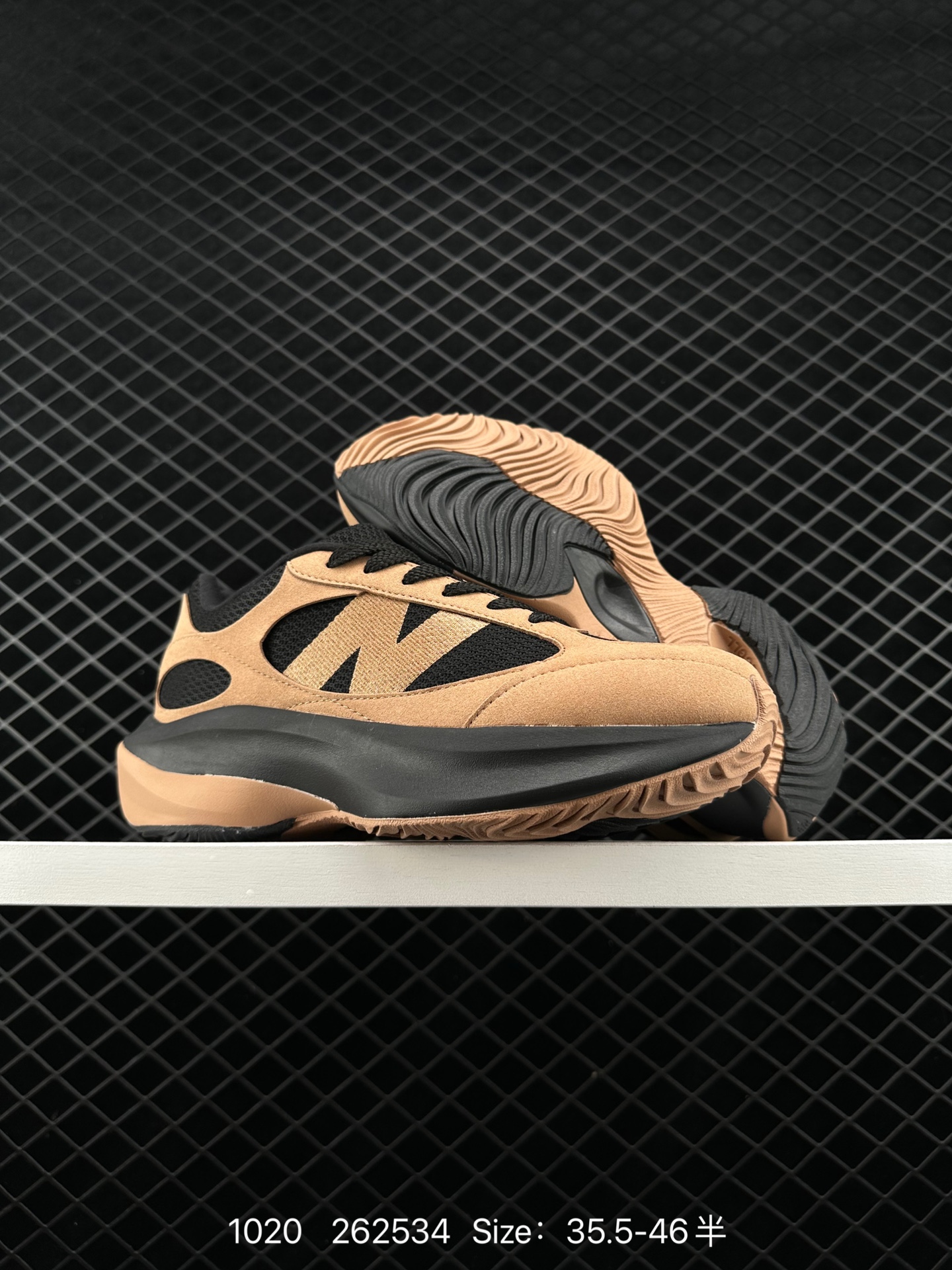 New Balance Warped Runner